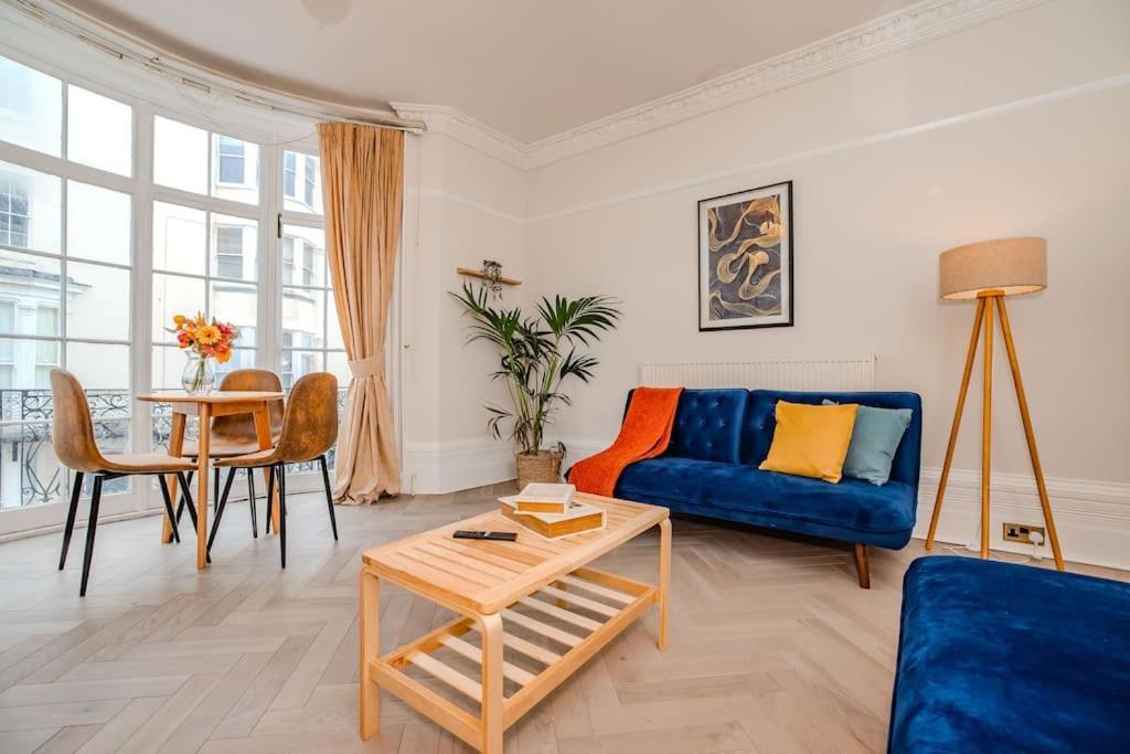 Beautiful Sea View I Spacious One Bed Room Flat I Sleep 4 Guests Bp2 Brighton Exteriör bild