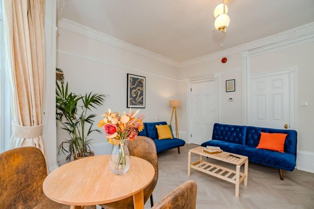 Beautiful Sea View I Spacious One Bed Room Flat I Sleep 4 Guests Bp2 Brighton Exteriör bild